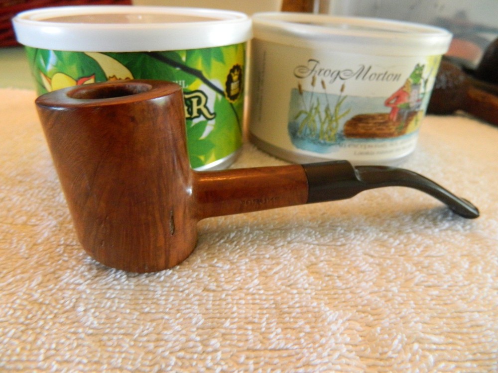 ESTATE PIPE "DRUKE" STACK WITH BENT STEM,MDE IN ENGLAND 2. USED