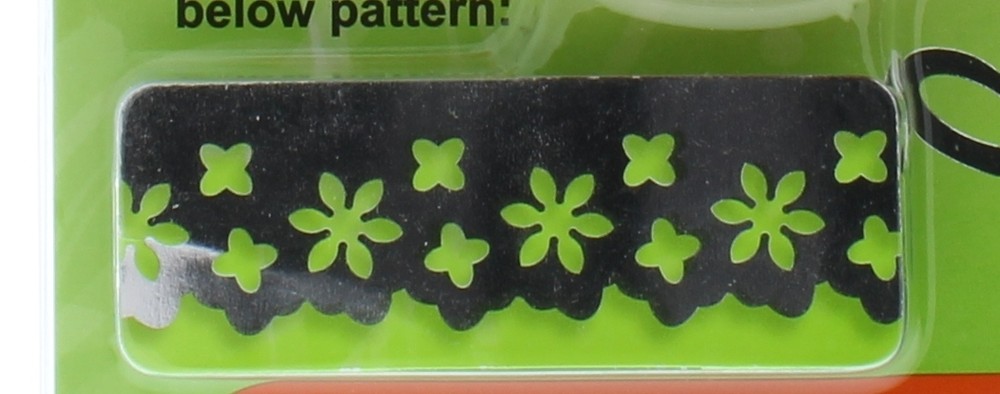 Tonic Studios Simplicity Pattern Paper Punch Floral Border Daisy Trim