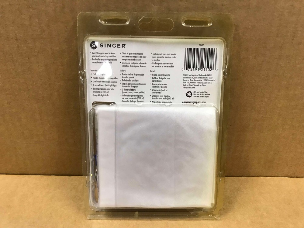 New Singer Universal Machine Maintenance Kit, #21502