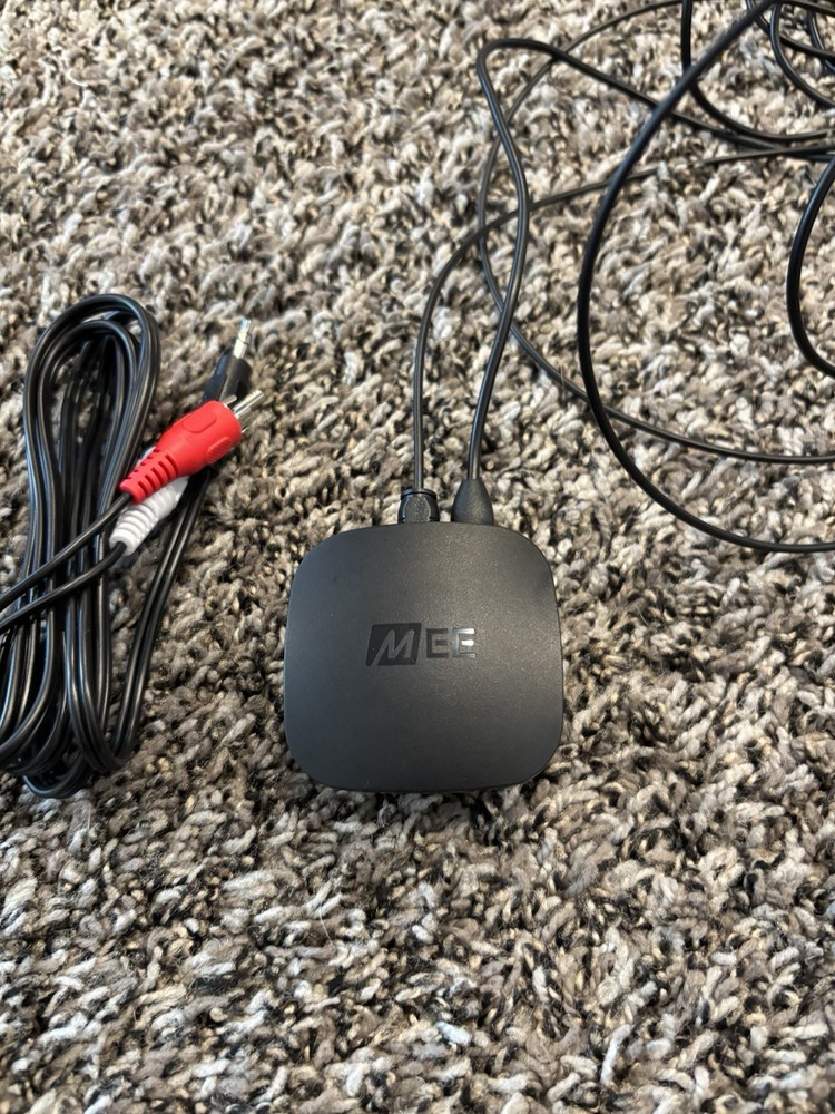 MEE audio Connect Dual-Headphone Bluetooth Wireless Audio Transmitter (USED)