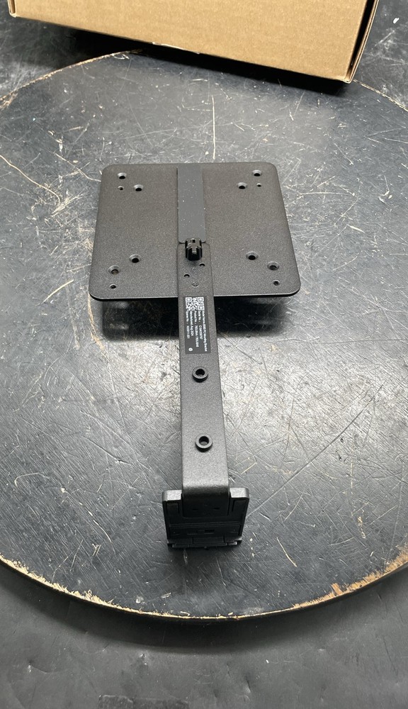 HP B560 Mounting Bracket for PC Desktop Workstation Rack Accessory