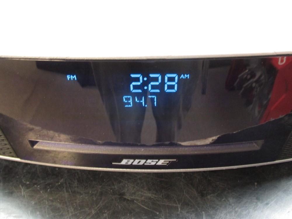 Bose Wave Music System IV Shelf Stereo System - Platinum Silver nice work great