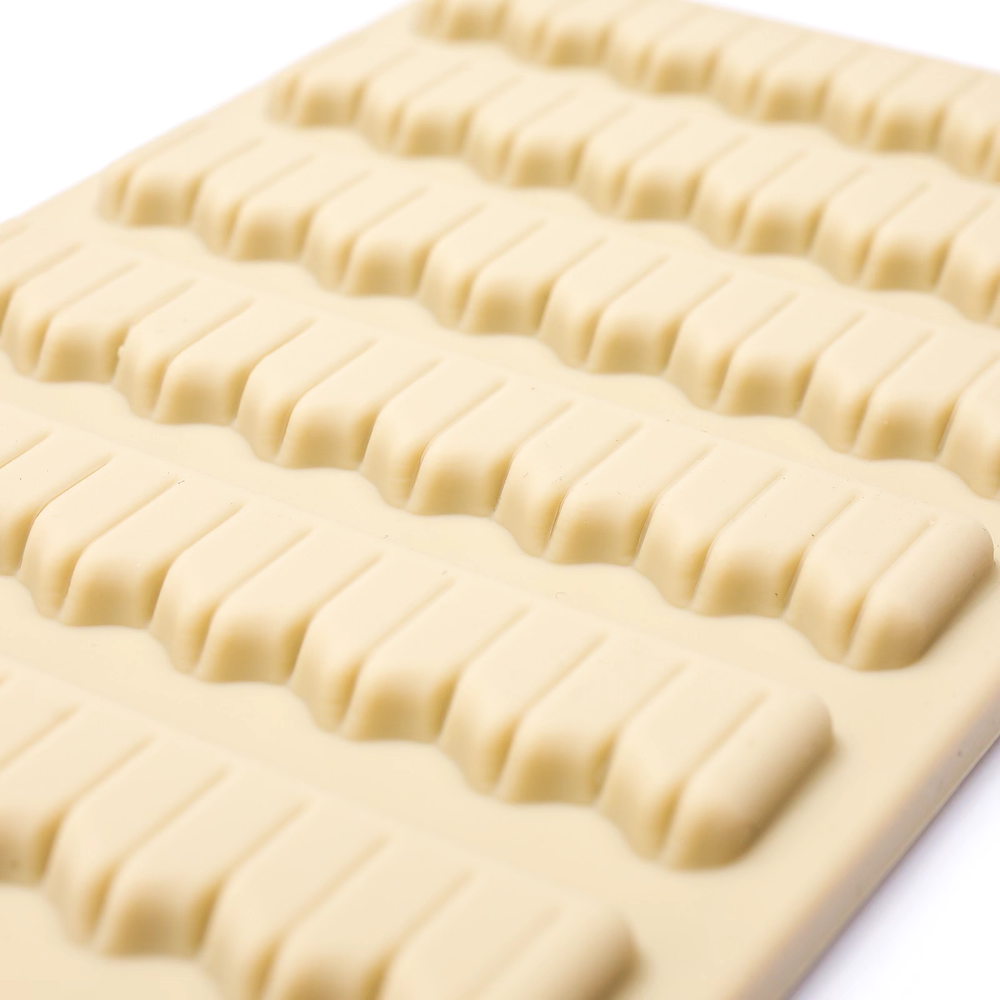 Fishpond Tacky 3 x 5 Replacement Fly Pad - NEW
