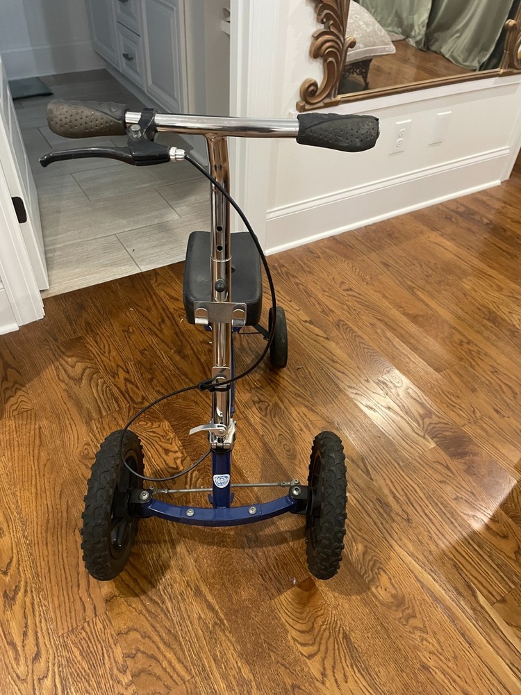 KneeRover All Terrain Knee Scooter
