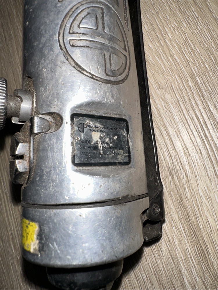 Astro Pneumatic Tool Co. model 370AHT 3/8" Angle Reversible Drill