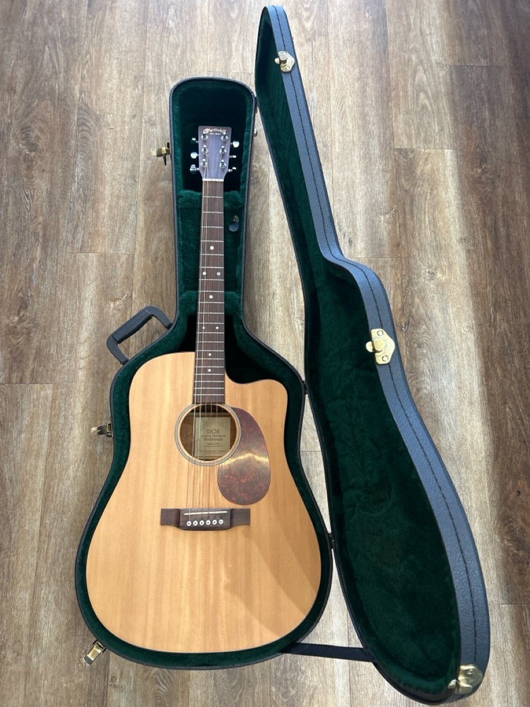MARTIN GUITAR DCME (SBL014838)