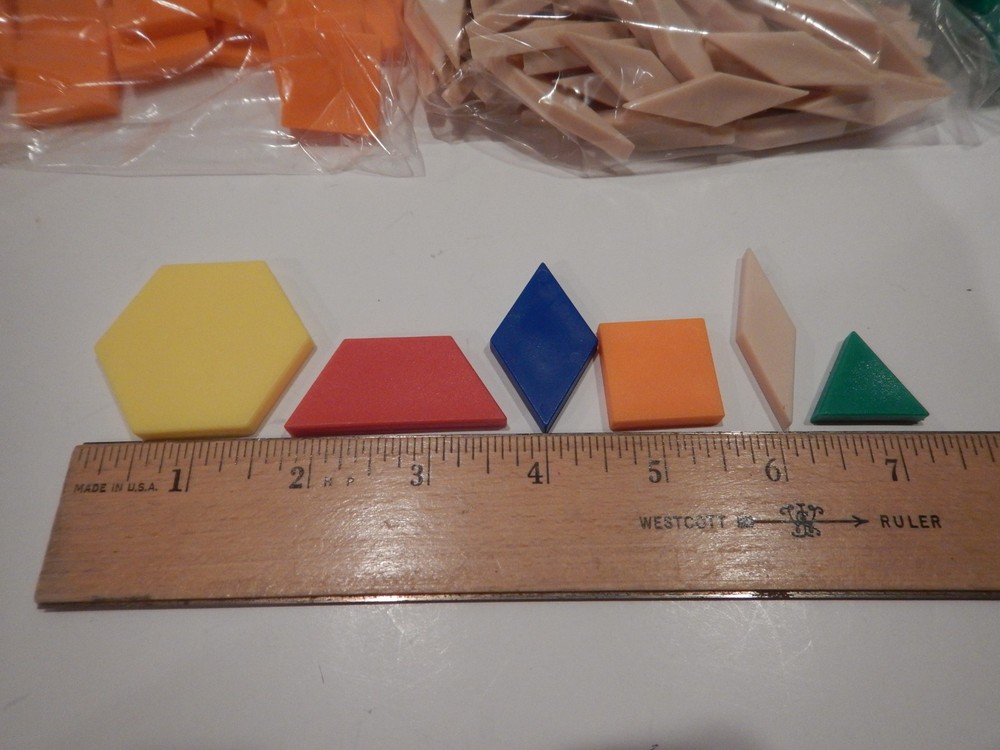 550 Plastic Pattern Blocks Geometric Shapes Math Manipulatives Art Work