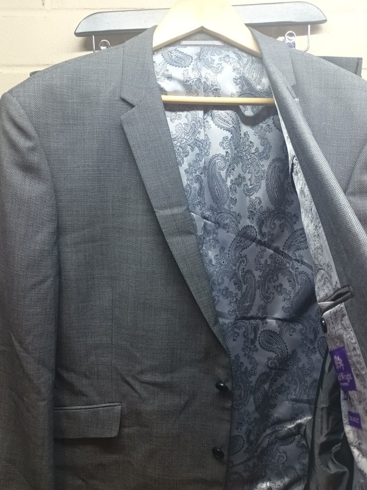 Tailor & Wright Men's Grey Suit Jacket 48 Trousers 42 (M47)