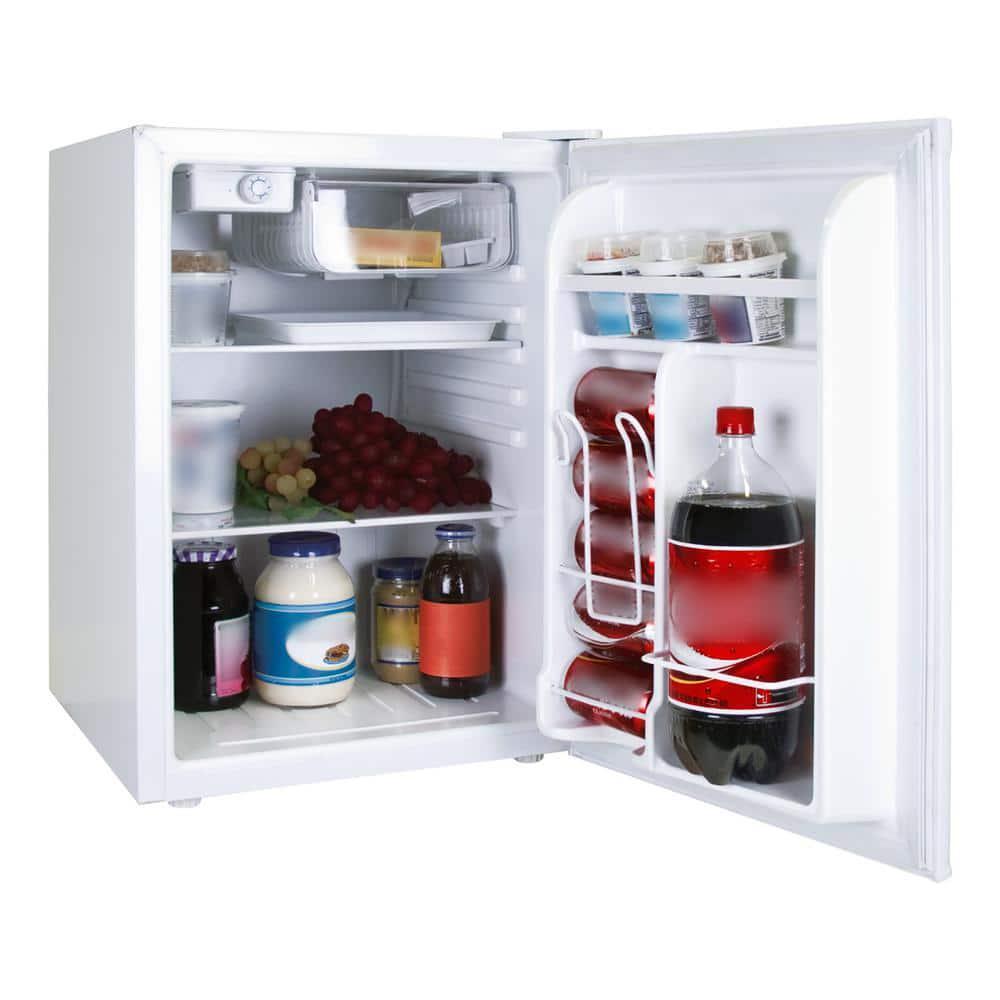 Magic Chef 2.6 cu. ft. Mini Fridge White Upfront Adjustable Thermostat Control