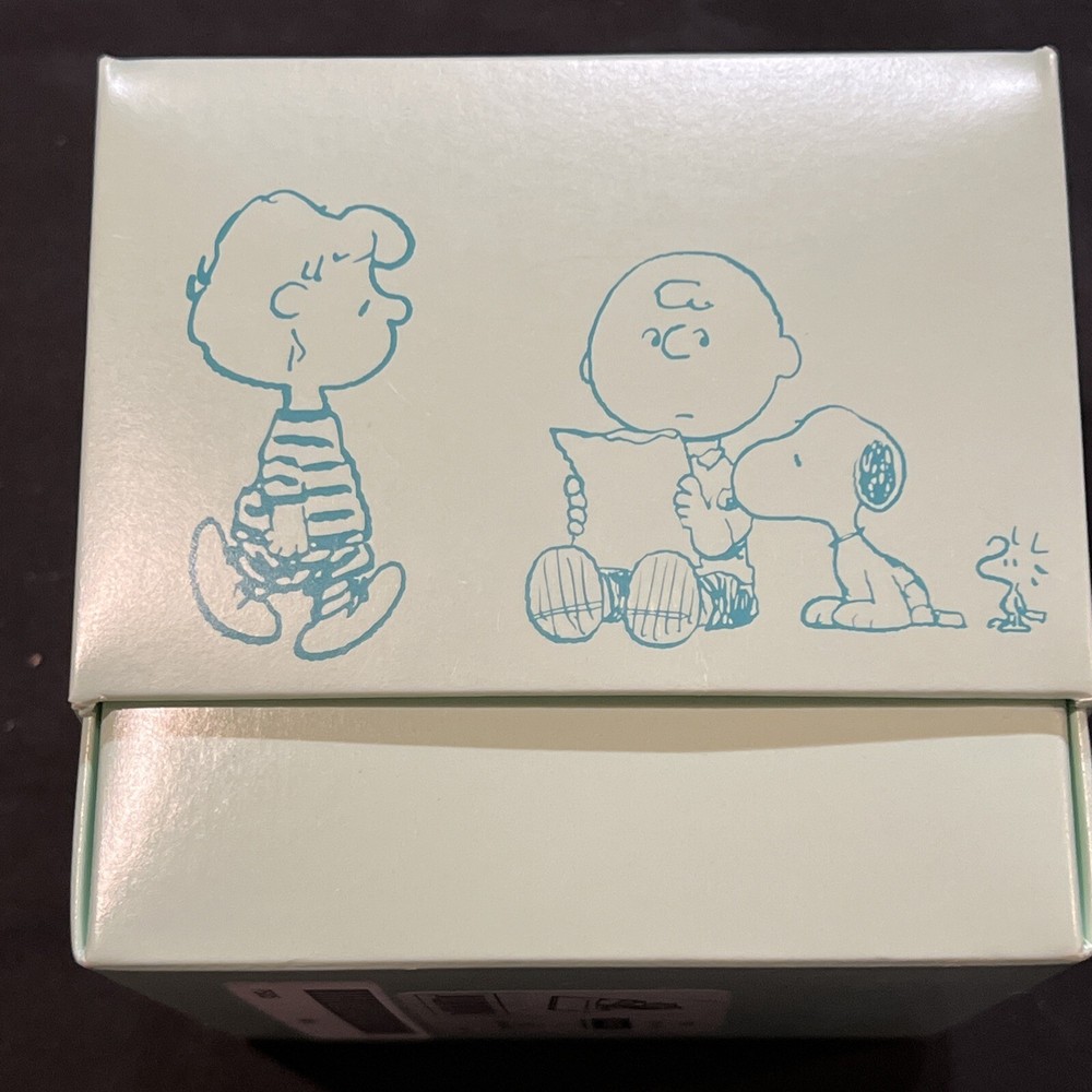 Crystal World PEANUTS Limited Edition “Typing Snoopy” RARE 🤩🤩🤩🤩