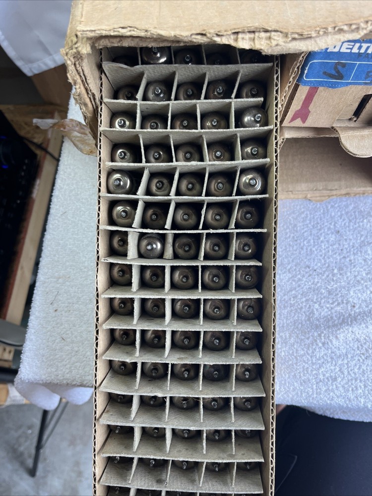 New 50B5 Deltron 100 Valvulas New In Box