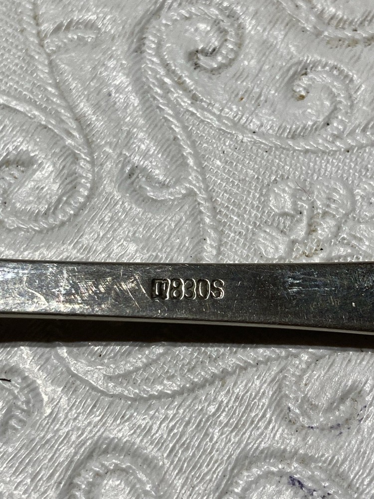 J. Tostrup Small Cake Server 830S Silver Norway 6 1/4" Kronesolv Pattern
