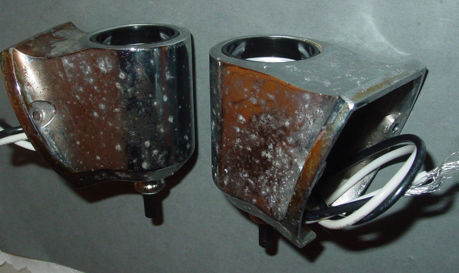 2 Vintage Boat Sconces Lot Art Deco Low Profile Compact Chrome Light Fixture