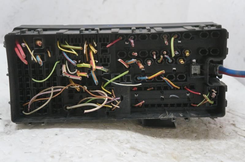 2013-2016 Ford Taurus Fuse Box Engine Module BT4T-14A068-AA OEM
