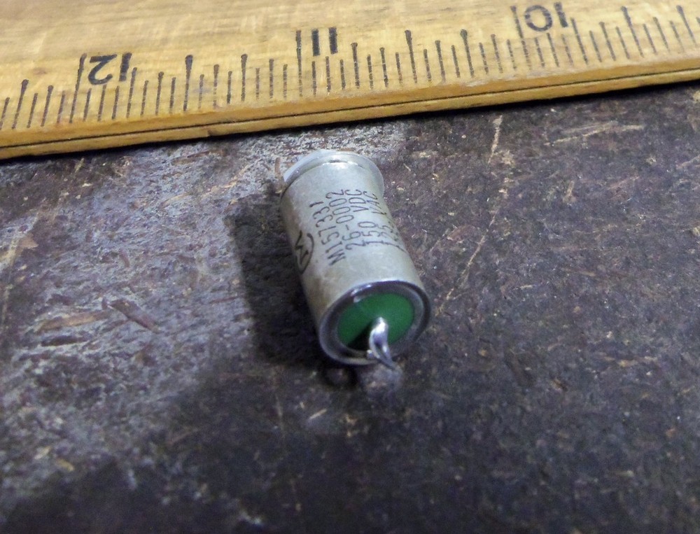 Frequency Interference Filter - P/N: M15733/26 0002 (NOS)