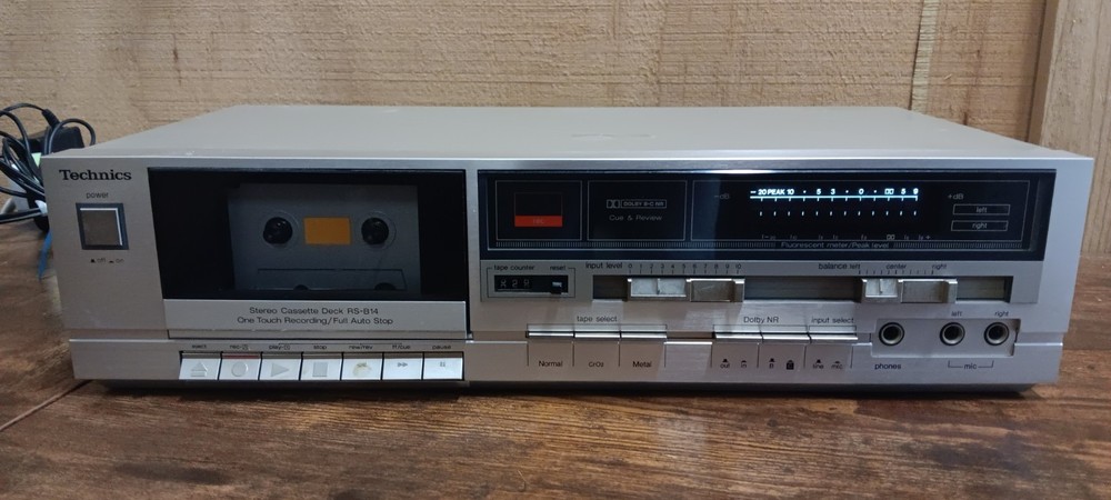 Vintage Technics Cassette Deck Model RS-B14 - WORKS!