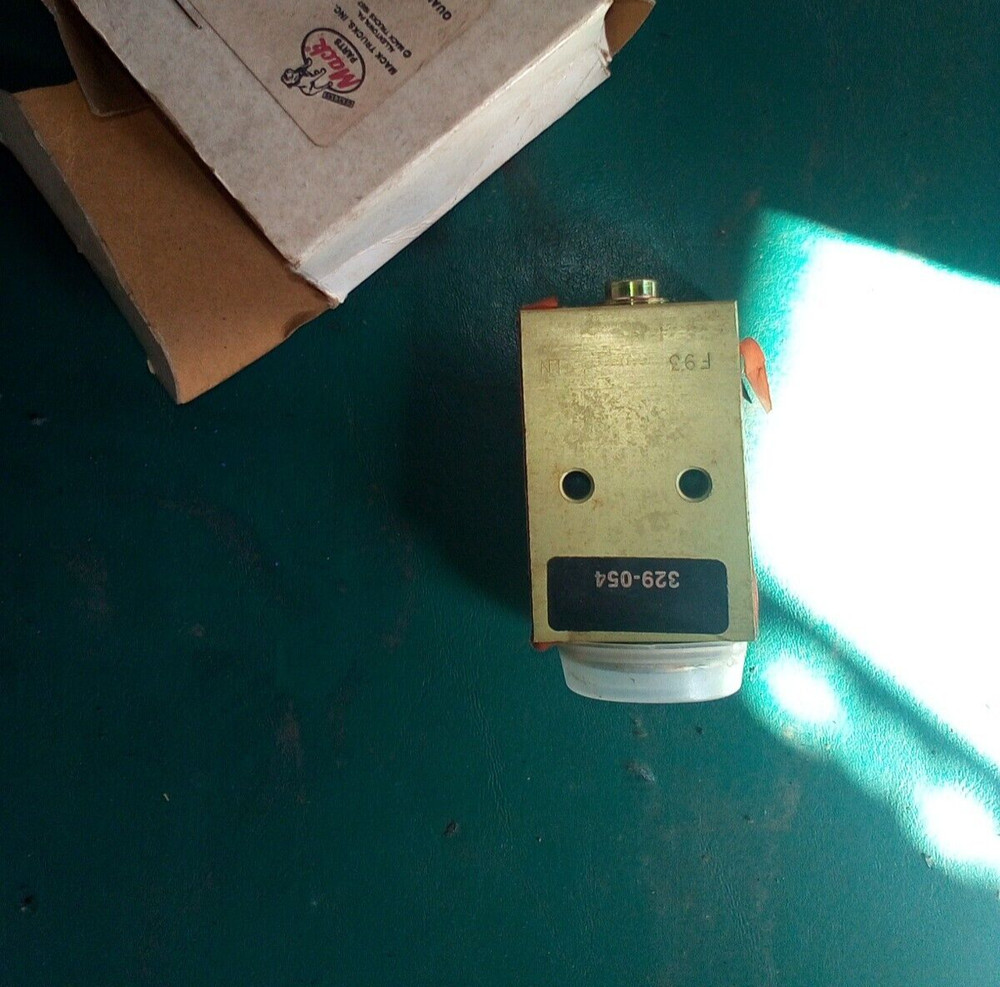 New OEM Block Type Expansion Valve for Mack 329-054