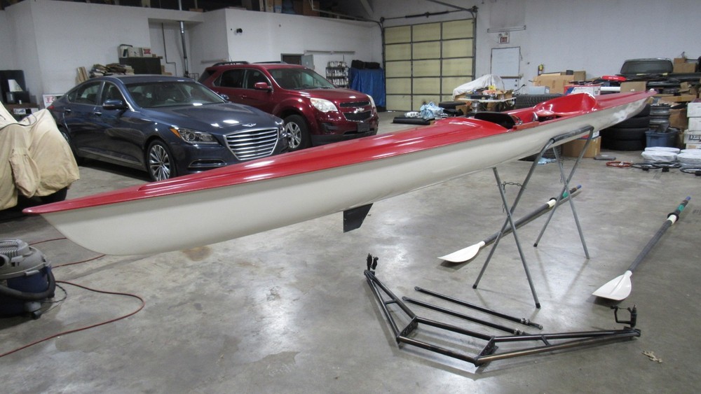 ROWING SCULL SHELL