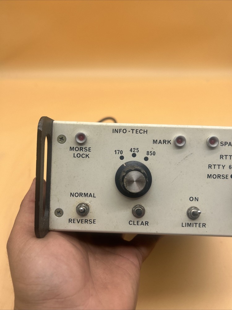 info-Tech M-200 Decoder InfoTech Universal Radio Untested As Is