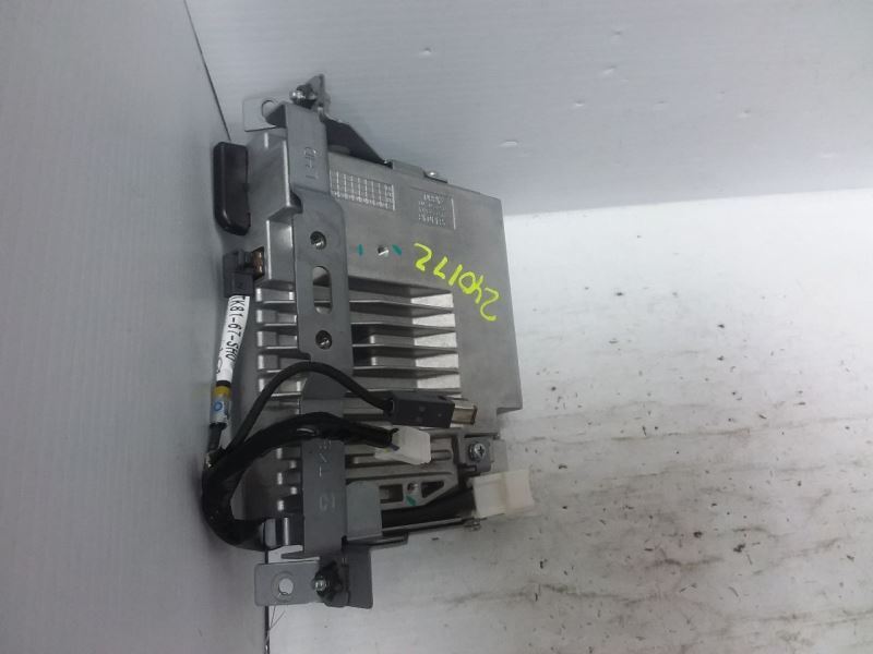 Radio Receiver AM FM CD Bluetooth 2016-2018 Mazda TK78669C0B