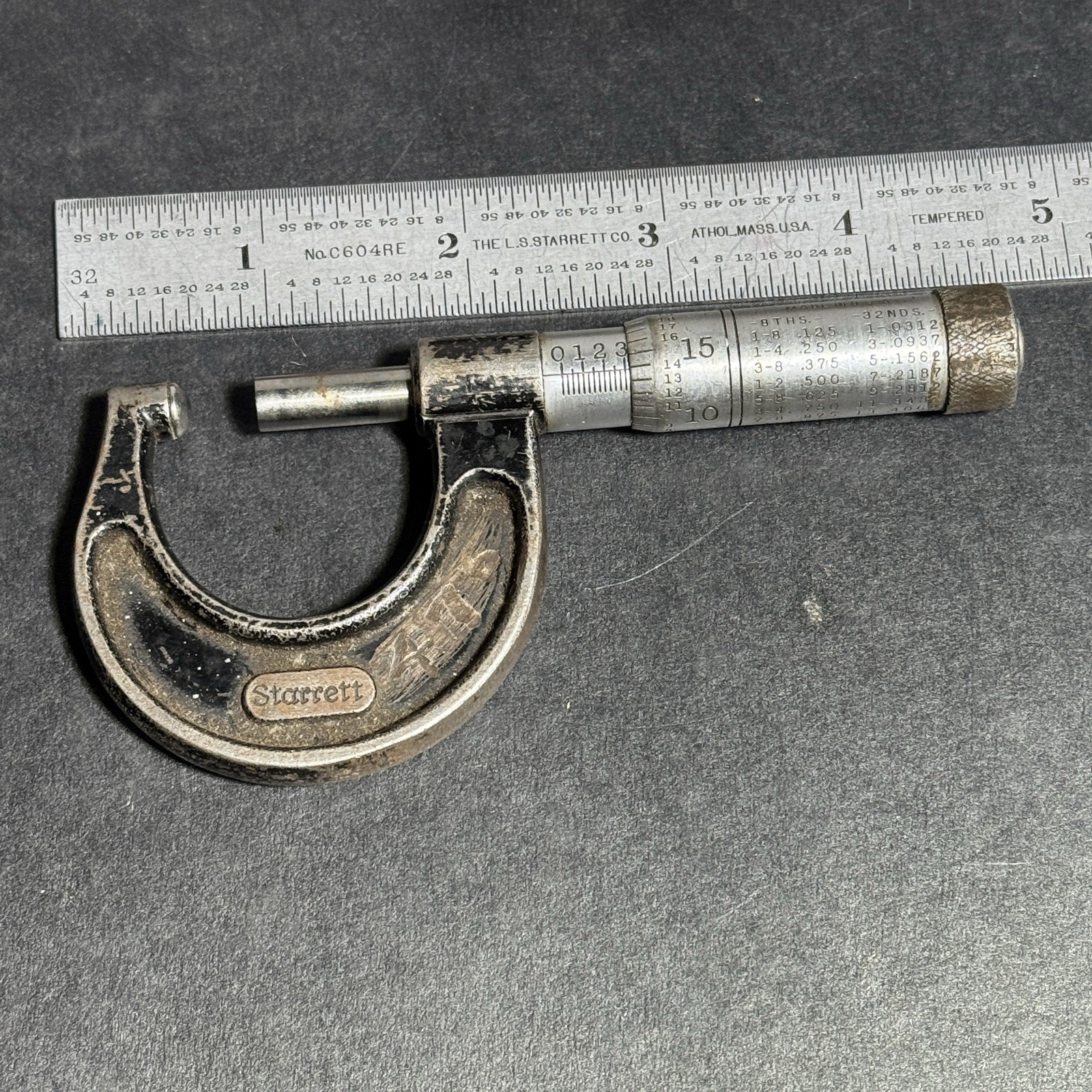 Starrett 211 Outside Micrometer 0 To 1"Rounded Anvil .001