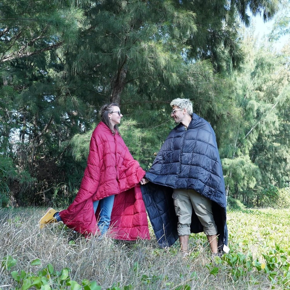 Warm Down Alternative Blanket for Camping & Travel - Compact & Durable