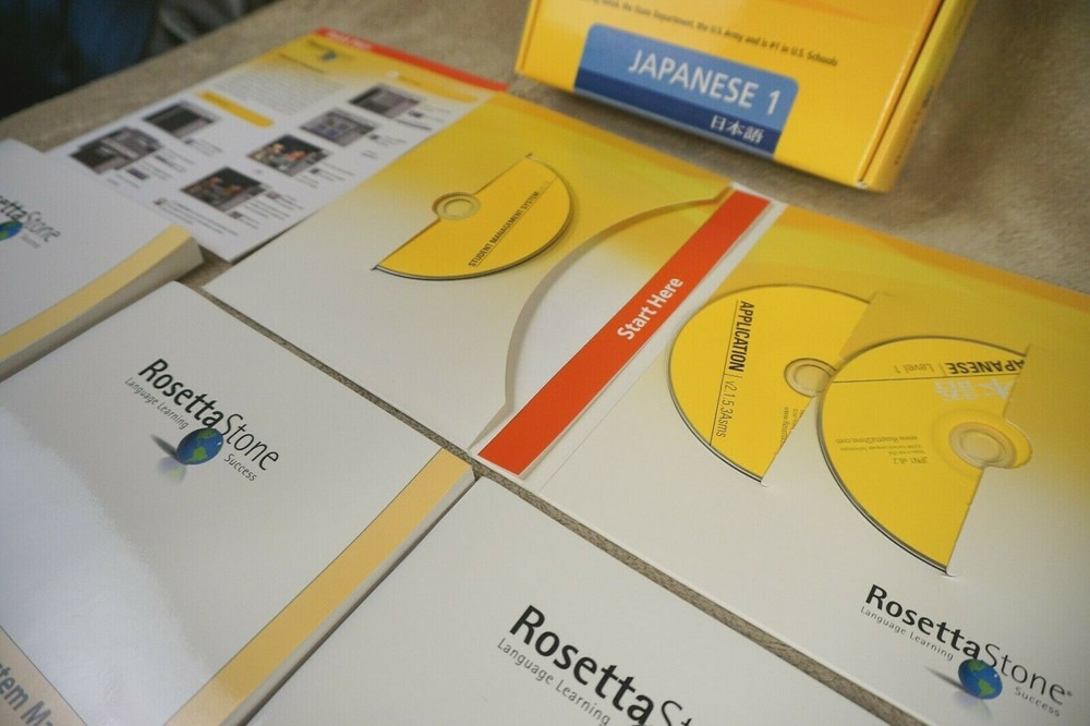 Rosetta Stone Japanese Level 1 PC/MAC Learning Software 2006