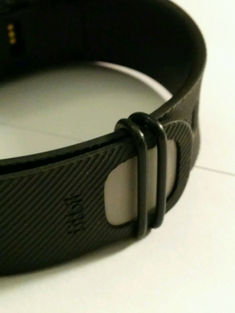 (2) Fitbit Charge Band Keeper Saver Holder