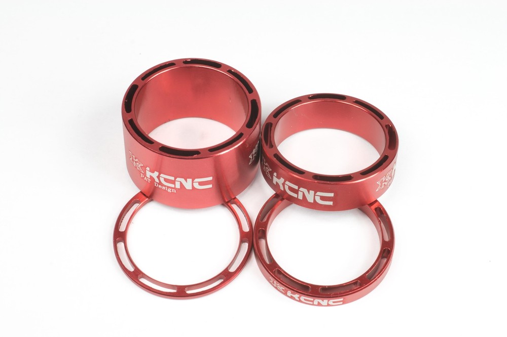 KCNC 1-1/8" Hollow Spacer Red