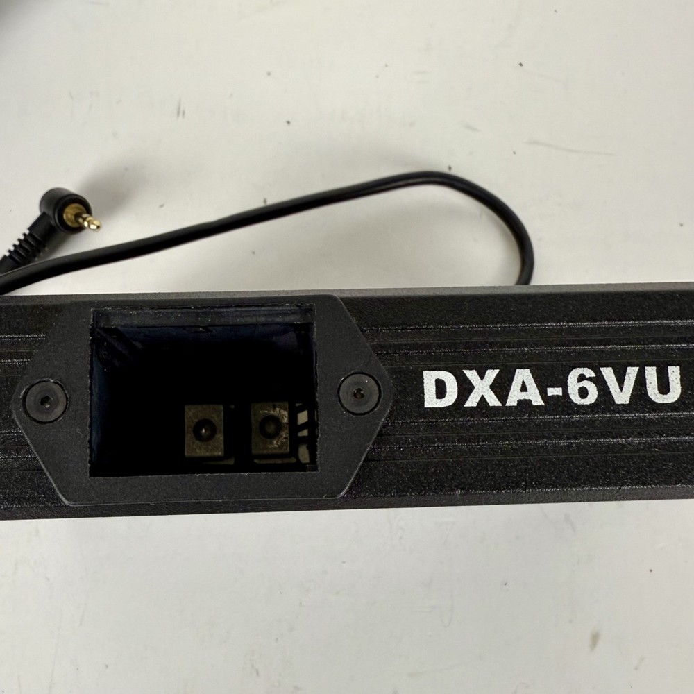 BeachTek DXA-6VU v2 Camera XLR Audio Adapter Mixer w TUMI Case Untested