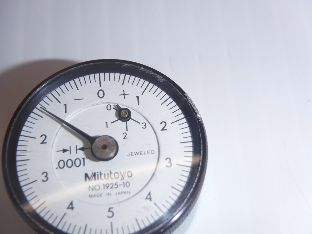 Mitutoyo No. 1925-10 .0001" Dial Indicator