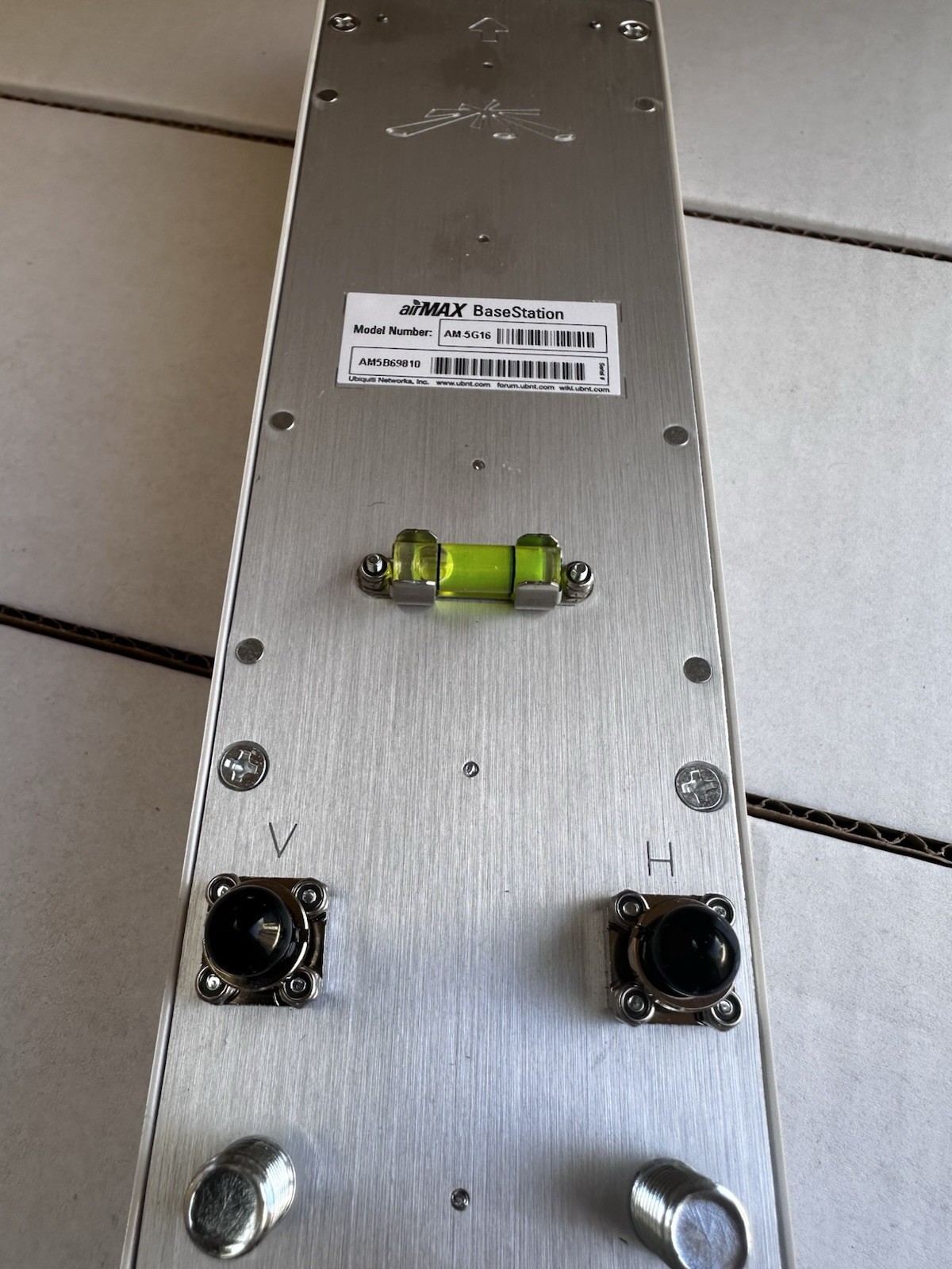 Ubiquiti Networks AM-5G16-120 airMAX BaseStation Antenna 16 dBi Gain