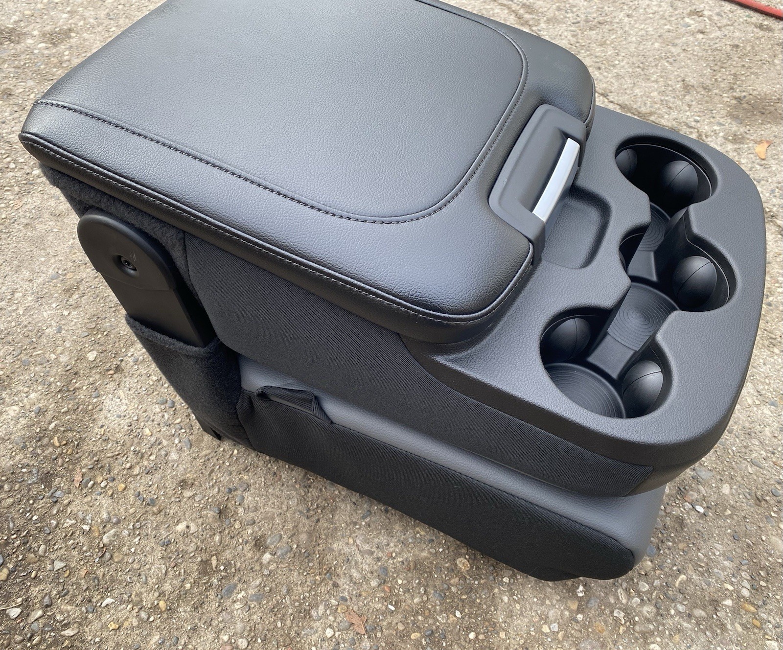 2003-2024 Like NEW Dodge RAM Center Console Middle Jump Seat Gray OEM (2024)