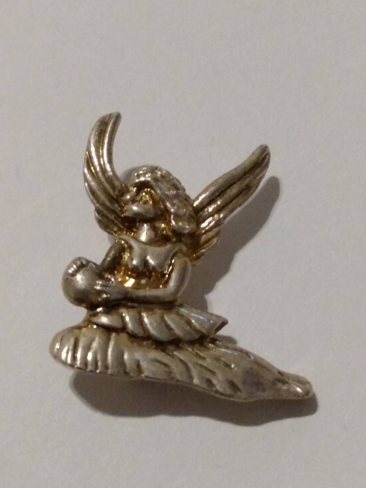 Sitting Angel Figure Lapel Tack Pin