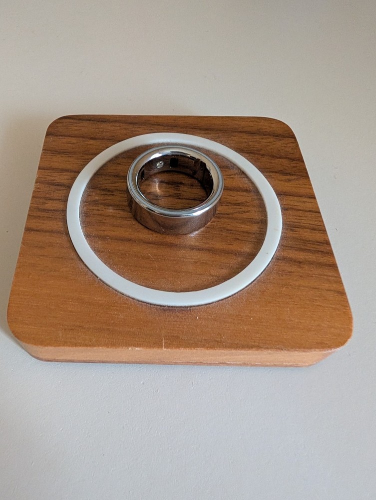 Oura Ring Gen 4 Size 8 Silver