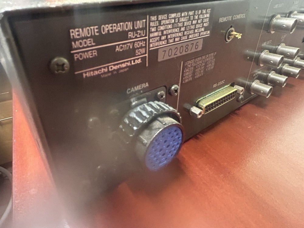 Hitachi Remote Operation Unit RU-Z1U Rack-Mountable RS-232C Audio Video
