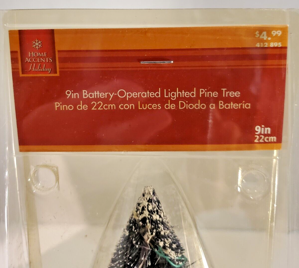 HOME ACCENTS CHRISTMAS BUNDLE 21 Pine Trees, 1 Lighted Pine Tree & 2 Lamp Posts