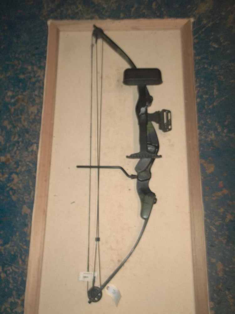 Pro Line Compound Bow...Intermediate...40:50 Lbs...27" Draw Length