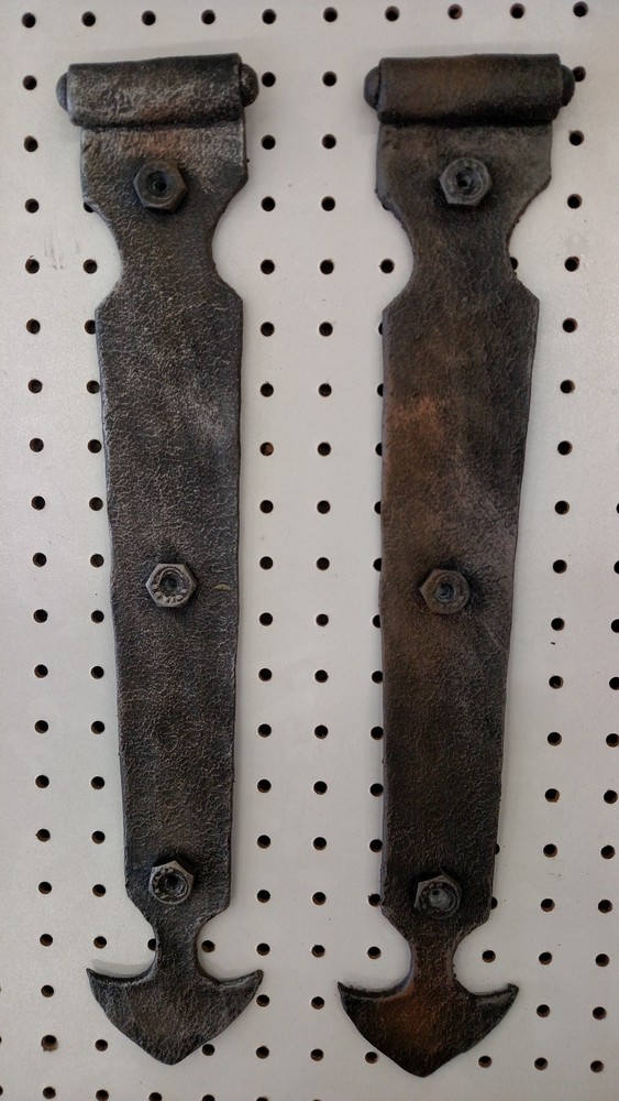 GOTHIC STYLE 17" RESIN HINGES HALLOWEEN DECOR (3 pc. set)