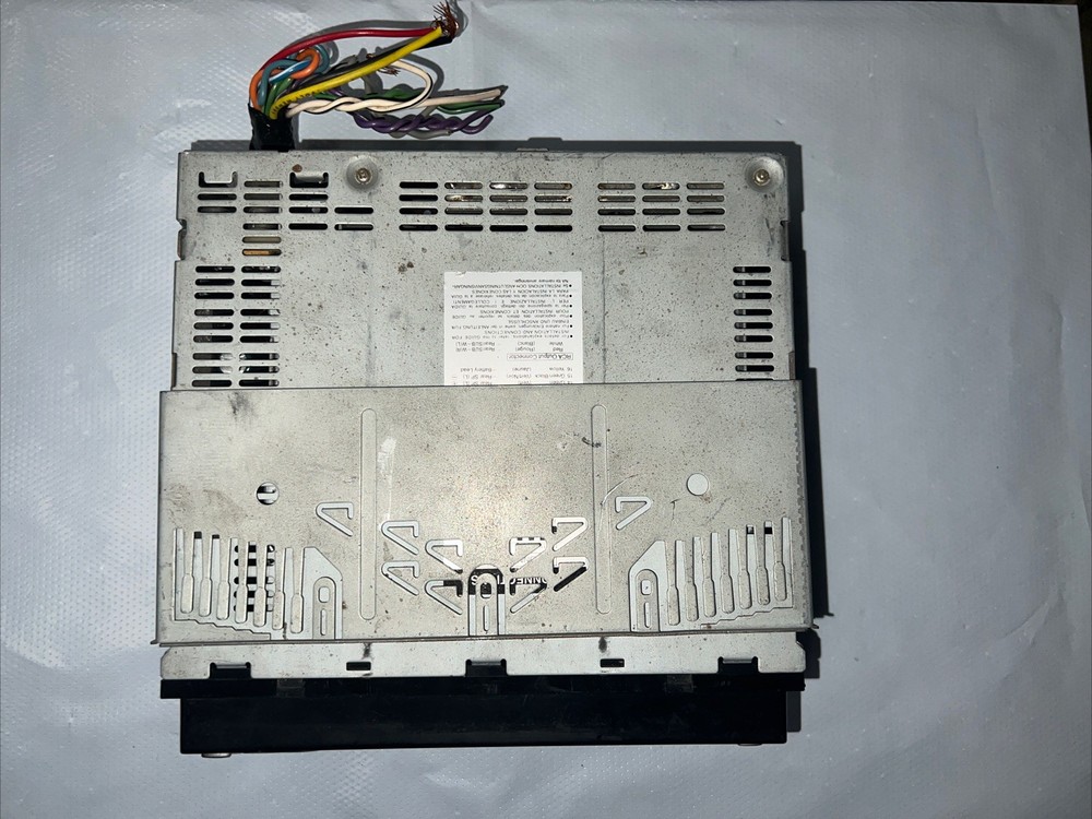 Alpine CDM-7857 Old School No Remote