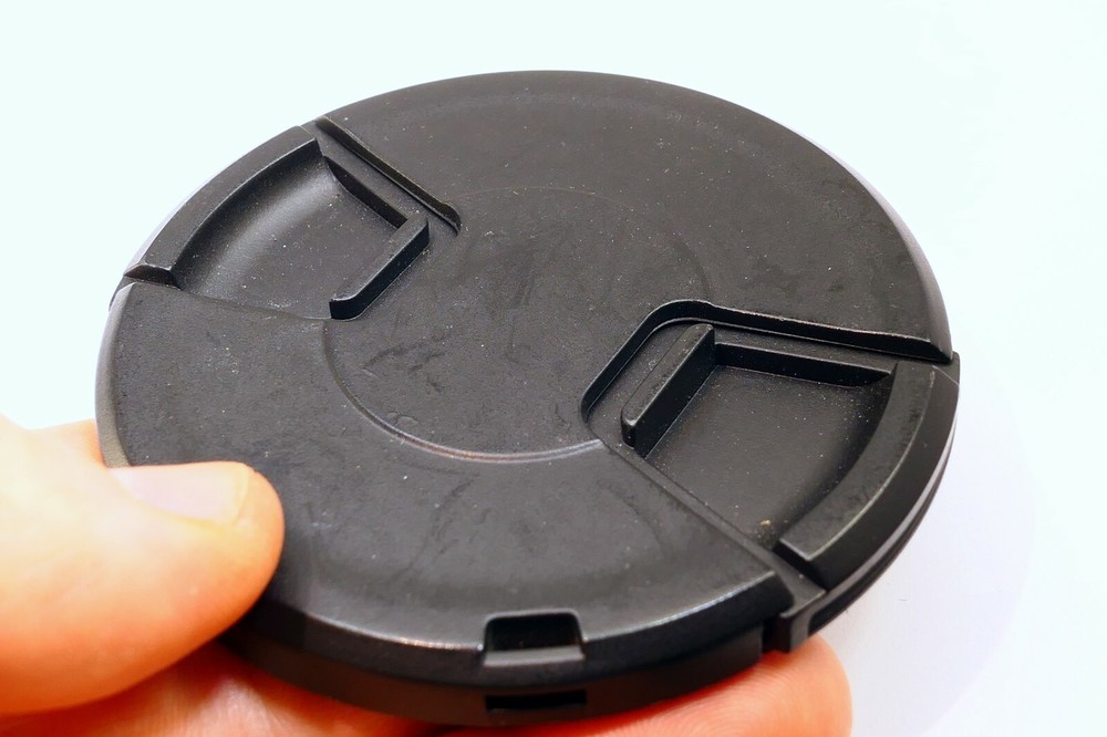 77mm Front Lens Cap - CENTER PINCH -
