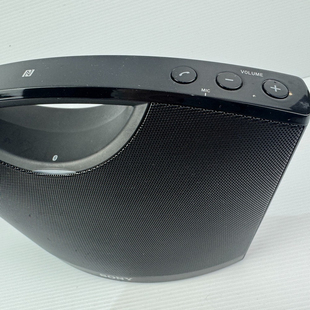 Sony SRS-BTM8 Wireless Bluetooth NFC Speaker System Tested Working Free Postage