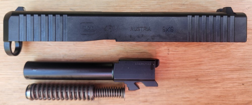 Glock 45 V Complete Slide {9mm} & Glock 10rd. Magazine