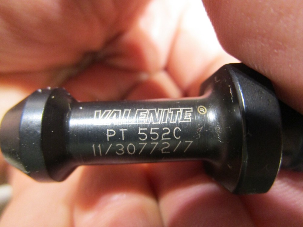 VALENITE PT-552C, CAT40, 45 DEGREE, 1.139" THROUGH COOLANT PULL STUD, J0564