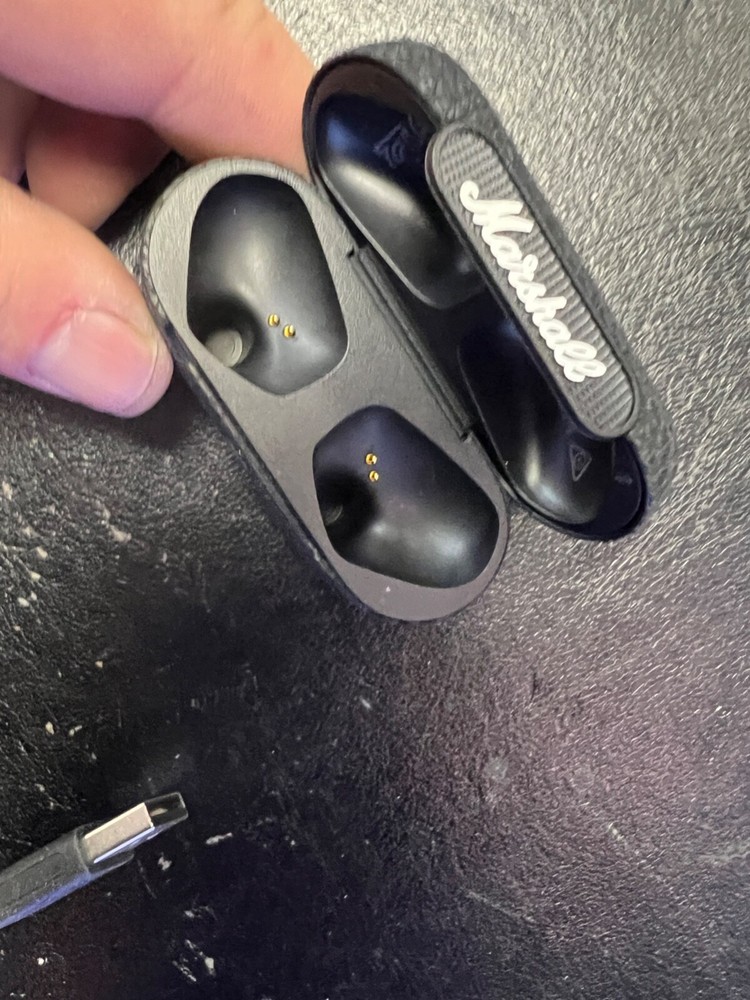 Genuine Marshall Motif ANC Bluetooth Earbuds - CHARGING CASE ONLY
