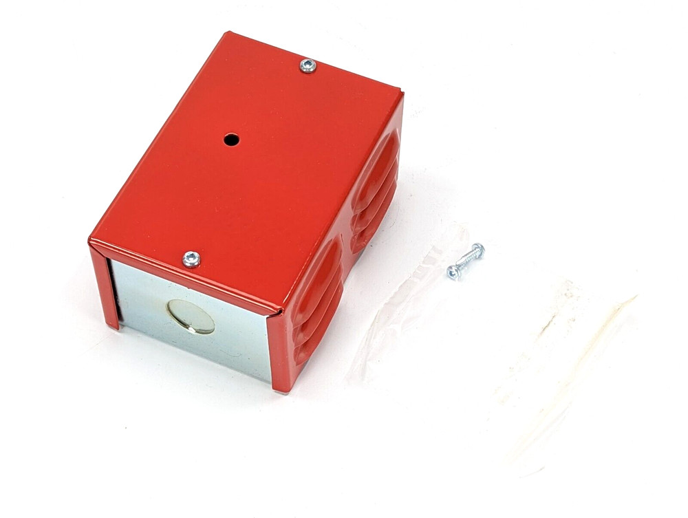 System Sensor R-10EA Enclosure Mount SPDT Relay *NEW*