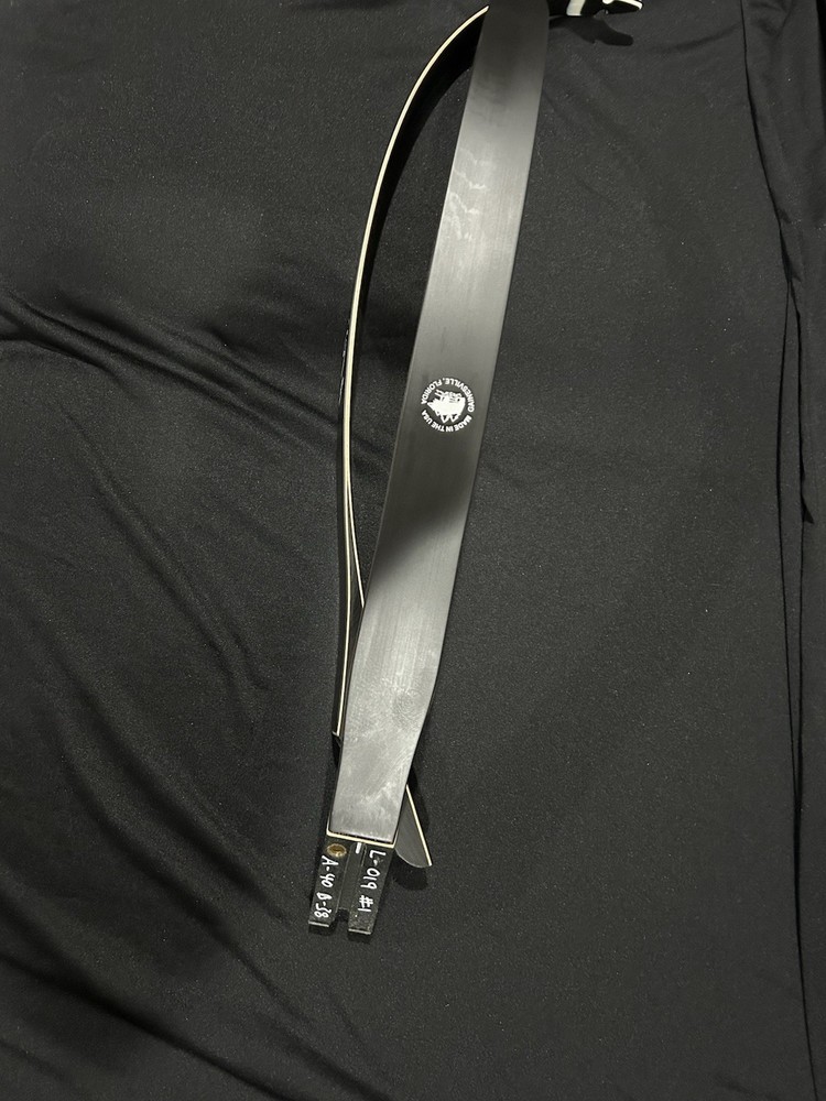 Fred bear Take Down #1 Limbs Black Glass 40LB