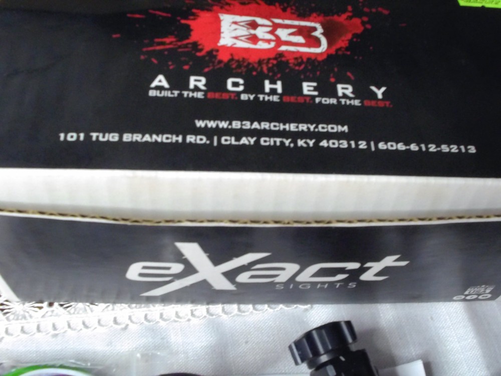 B3 Exact Comp Hunter 4 Pin Sight -Right Hand Black - OPEN BOX