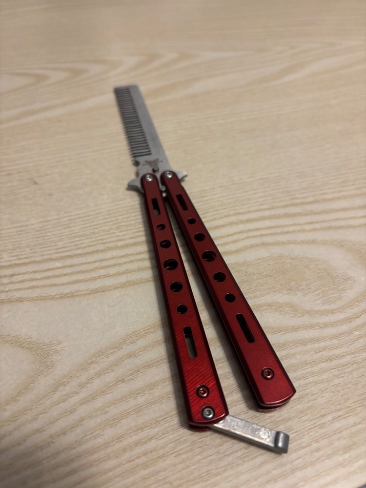 Brand New- BENCHMADE-engraved Practice Butterfly Comb Knife Trainer Tool - Red