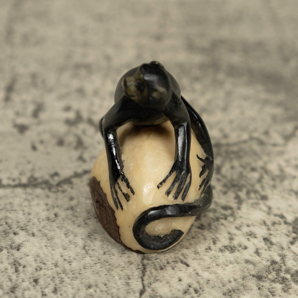 Rainforest Howler Monkey Tagua Carving